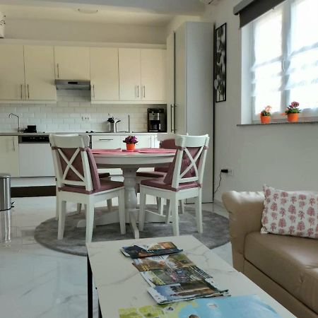 Apartment Grazia Pula Exteriör bild