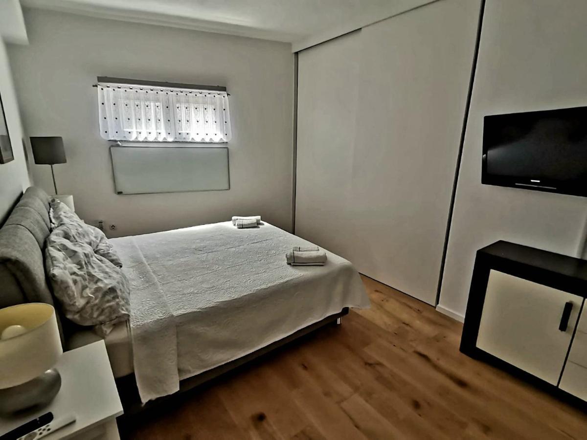 Apartment Grazia Pula Exteriör bild